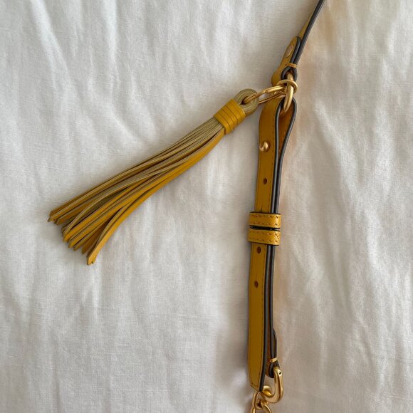 Tory Burch yellow Kira Small Chevron camera Crossbody bag - Picture 3 of 10